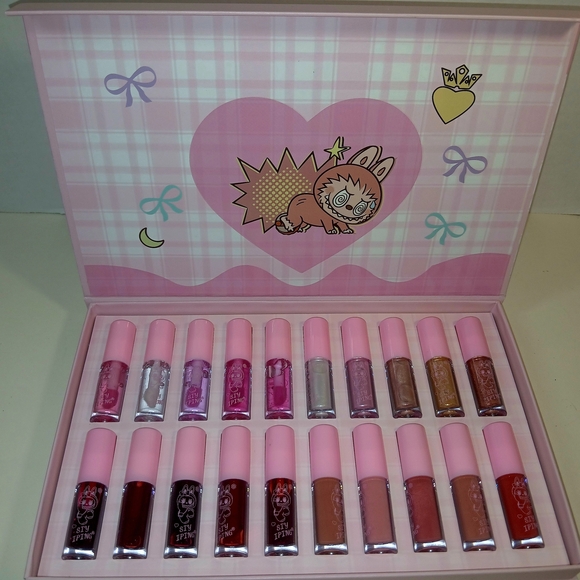 Labubu Bundle - Picture 4 of 4